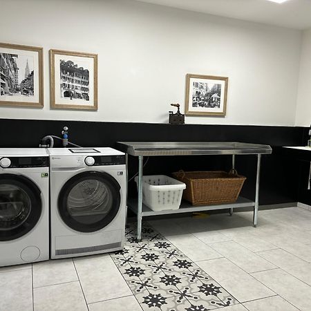 Appartamento Historical Flat, By Zytglogge - 1St Floor Berna Esterno foto