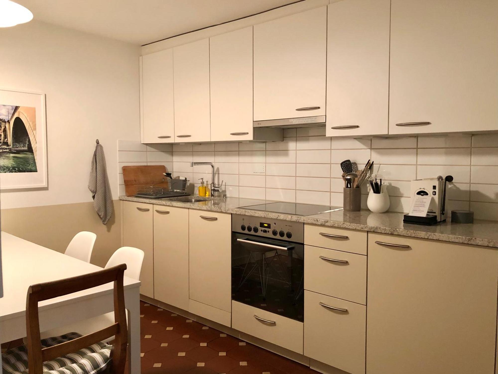 Appartamento Historical Flat, By Zytglogge - 1St Floor Berna Esterno foto